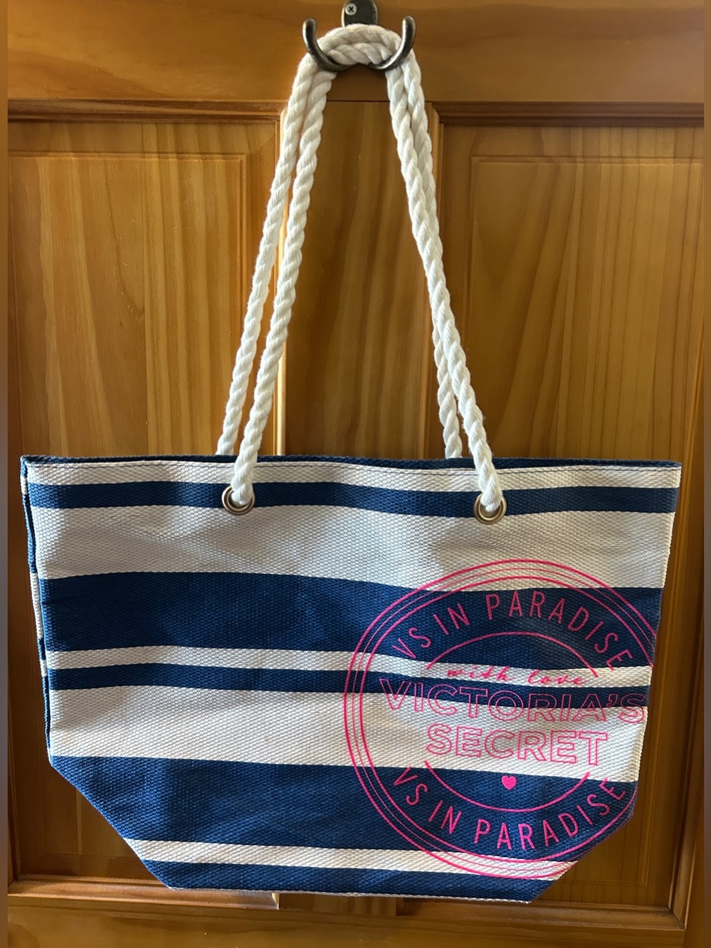 Victoria's Secret Tote Bag
Handbag Blue & White
Stripes Nautical Rope Beach EUC
